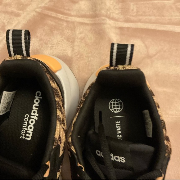 adidas Women's Racer Tr21 Running Shoe size 5 - Picture 5 of 11